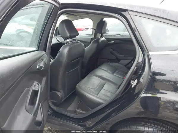 1FADP3N20JL251891 2018 FORD FOCUS - Image 8