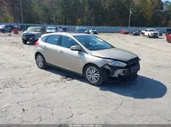1FADP3N20JL261885 2018 FORD FOCUS