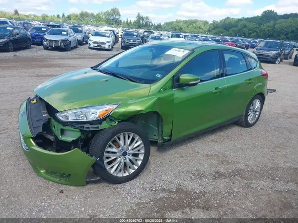 1FADP3N20JL294000 2018 FORD FOCUS - Image 2