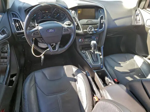 1FADP3N21GL259930 2016 FORD FOCUS - Image 8