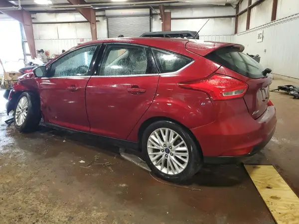 1FADP3N21GL274721 2016 FORD FOCUS - Image 2