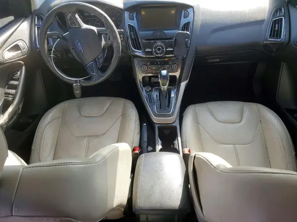 1FADP3N21GL285685 2016 FORD FOCUS - Image 8
