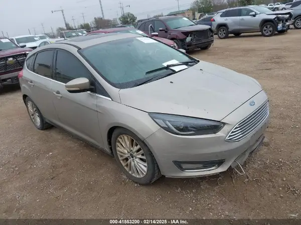 1FADP3N21GL302954 2016 FORD FOCUS - Image 1