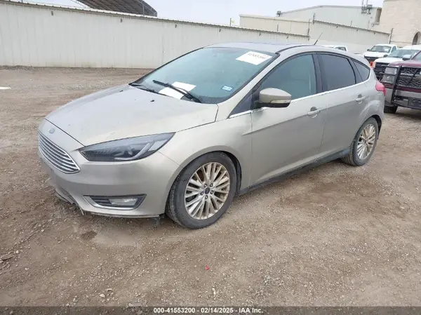 1FADP3N21GL302954 2016 FORD FOCUS - Image 2