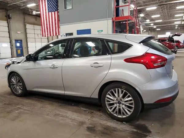 1FADP3N21GL393580 2016 FORD FOCUS - Image 2