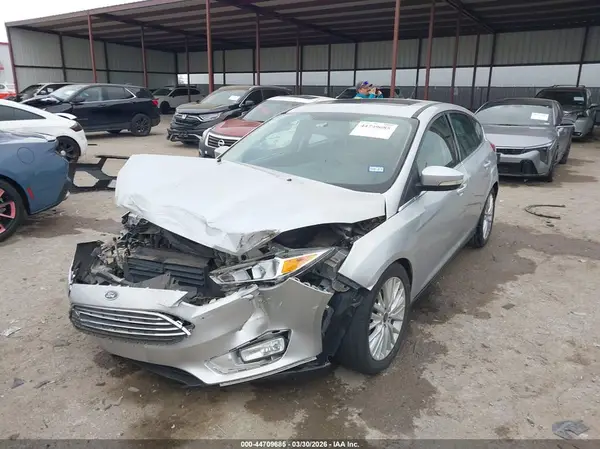 1FADP3N21HL268239 2017 FORD FOCUS - Image 2