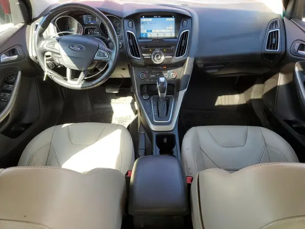 1FADP3N21HL272873 2017 FORD FOCUS - Image 8
