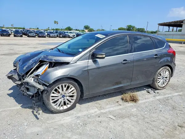 1FADP3N21HL279726 2017 FORD FOCUS - Image 1