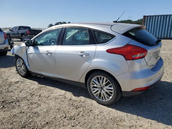 1FADP3N21HL279810 2017 FORD FOCUS - Image 2