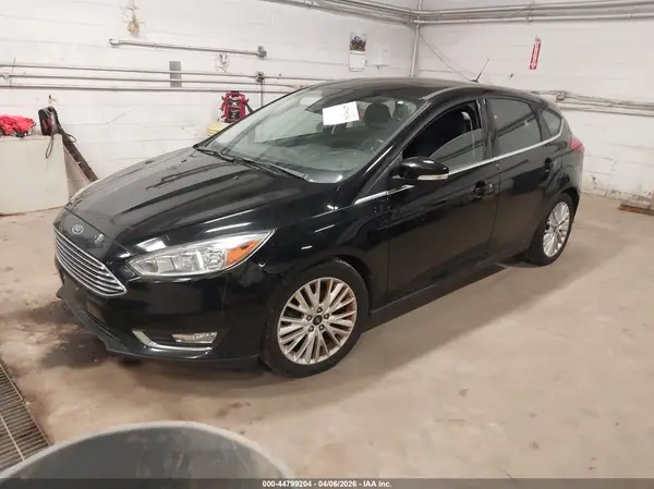 1FADP3N21HL295943 2017 FORD FOCUS - Image 2