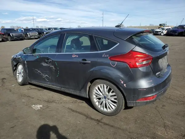 1FADP3N21JL204269 2018 FORD FOCUS - Image 2