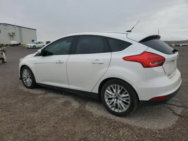 1FADP3N21JL230757 2018 FORD FOCUS - Image 2