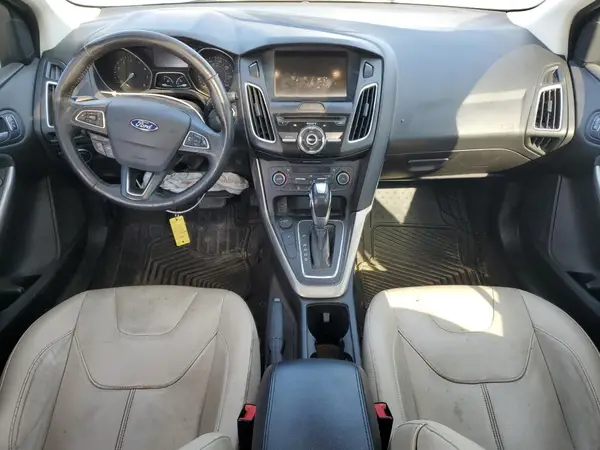1FADP3N21JL251897 2018 FORD FOCUS - Image 8