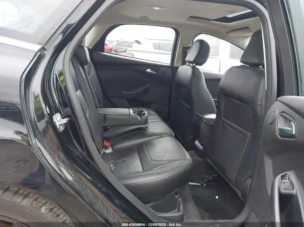 1FADP3N21JL279618 2018 FORD FOCUS - Image 8
