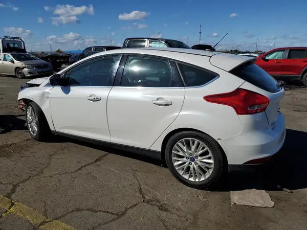 1FADP3N21JL289596 2018 FORD FOCUS - Image 2