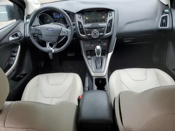 1FADP3N21JL295883 2018 FORD FOCUS - Image 8