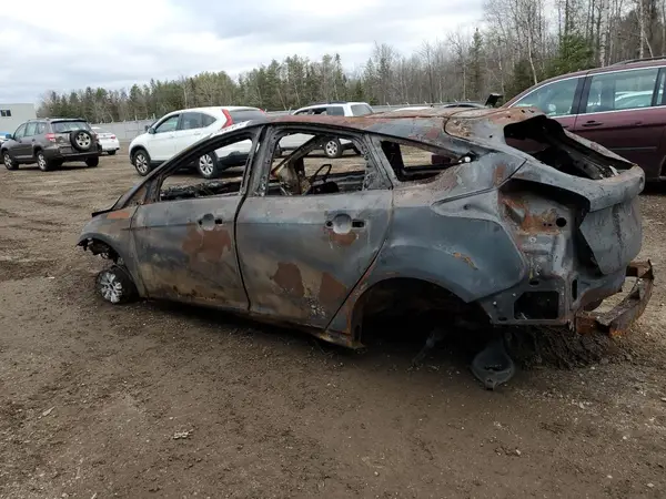 1FADP3N21JL305182 2018 FORD FOCUS - Image 2