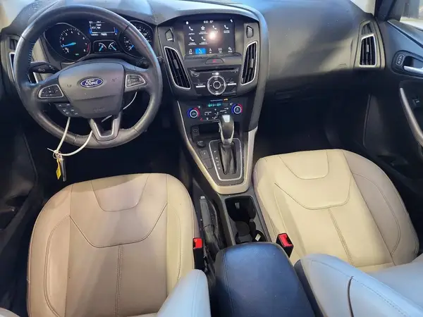 1FADP3N21JL317123 2018 FORD FOCUS - Image 8