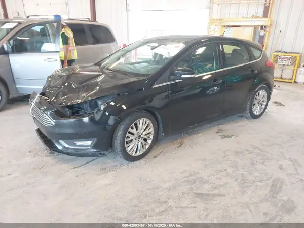 1FADP3N22GL223003 2016 FORD FOCUS - Image 2