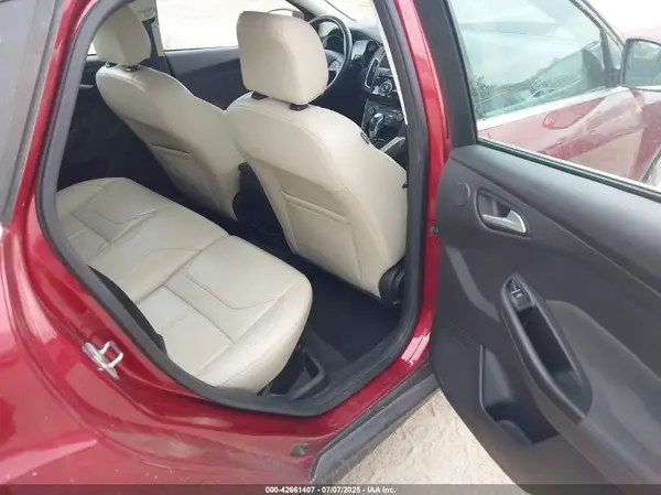 1FADP3N22GL330519 2016 FORD FOCUS - Image 8