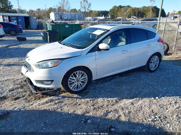 1FADP3N22GL344405 2016 FORD FOCUS - Image 2