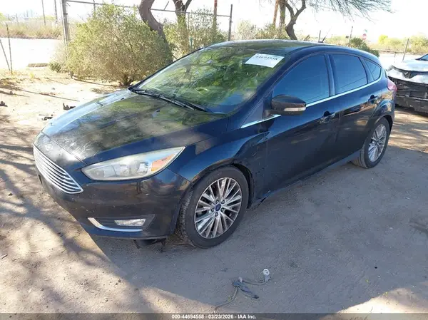 1FADP3N22GL395919 2016 FORD FOCUS - Image 2