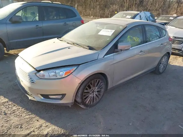 1FADP3N22HL252244 2017 FORD FOCUS - Image 2