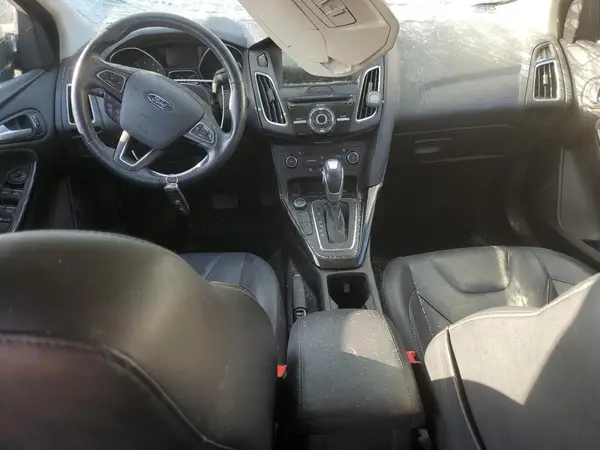 1FADP3N22HL287267 2017 FORD FOCUS - Image 8