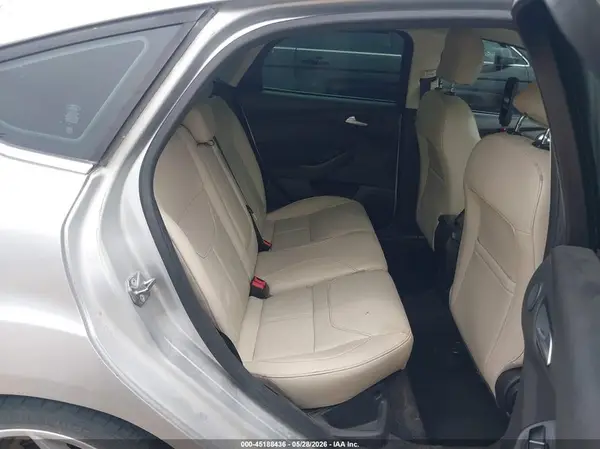 1FADP3N22HL287656 2017 FORD FOCUS - Image 8