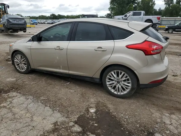 1FADP3N22HL287902 2017 FORD FOCUS - Image 2