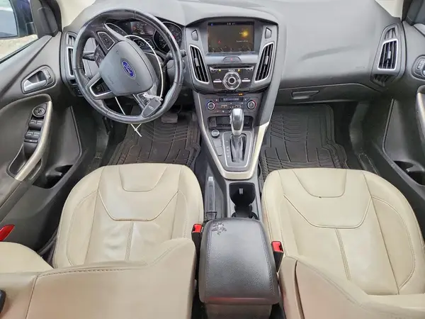 1FADP3N22HL288029 2017 FORD FOCUS - Image 8