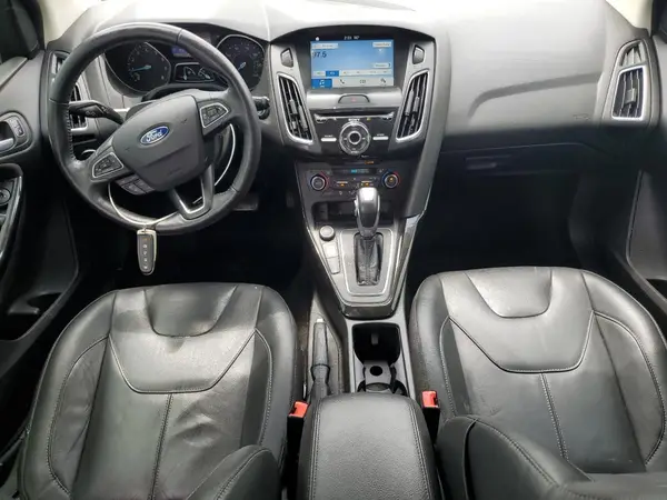 1FADP3N22HL307260 2017 FORD FOCUS - Image 8