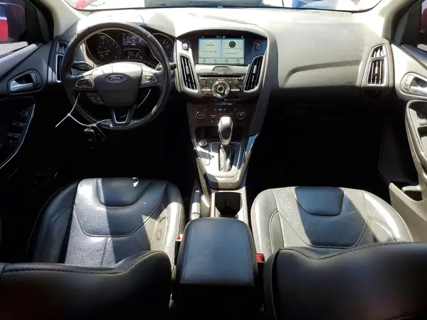 1FADP3N22HL328139 2017 FORD FOCUS - Image 8