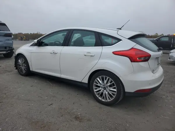 1FADP3N22HL338783 2017 FORD FOCUS - Image 2