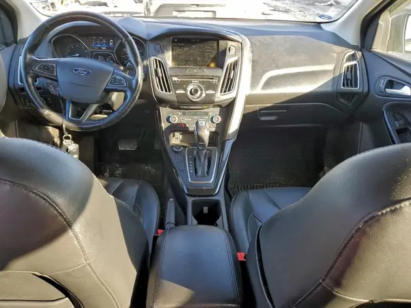 1FADP3N22HL342591 2017 FORD FOCUS - Image 8