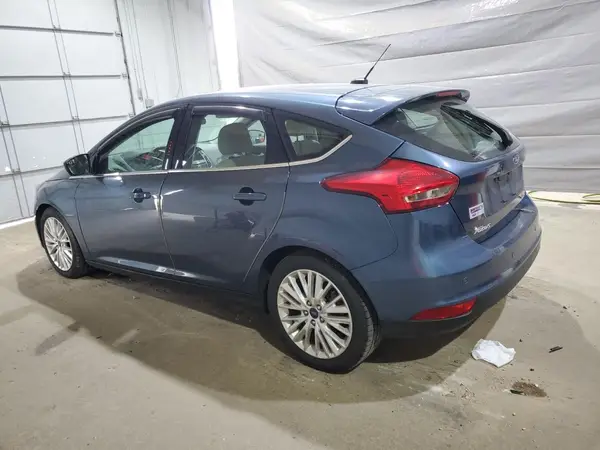 1FADP3N22JL208136 2018 FORD FOCUS - Image 2
