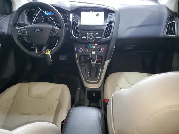 1FADP3N22JL208136 2018 FORD FOCUS - Image 8