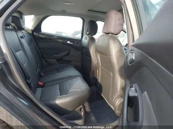 1FADP3N22JL274007 2018 FORD FOCUS - Image 8