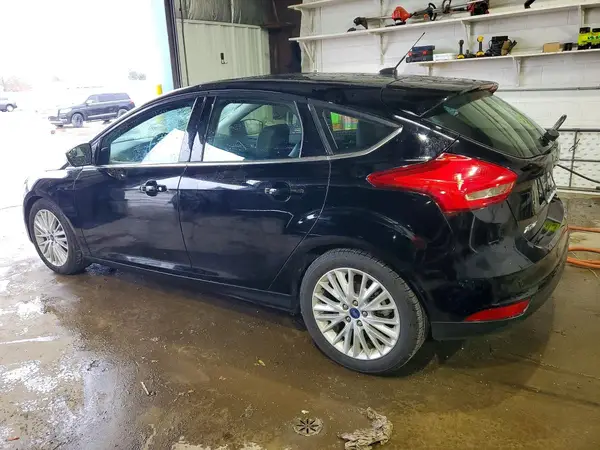1FADP3N22JL285721 2018 FORD FOCUS - Image 2