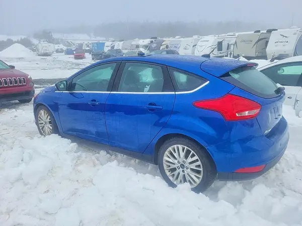 1FADP3N22JL296377 2018 FORD FOCUS - Image 2