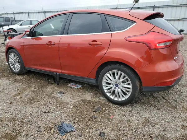 1FADP3N22JL314229 2018 FORD FOCUS - Image 2