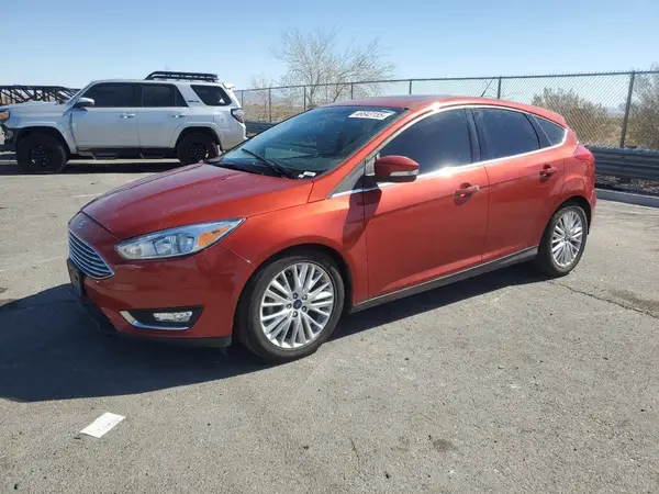 1FADP3N22JL331449 2018 FORD FOCUS - Image 1