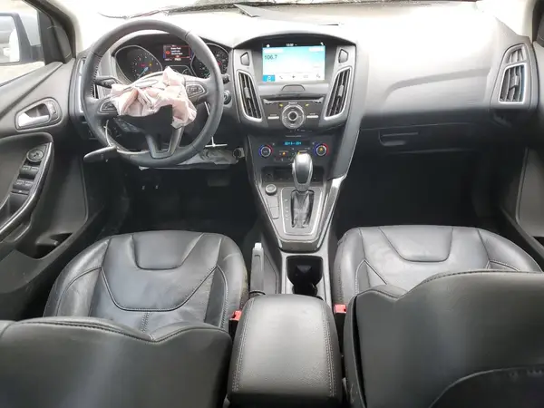 1FADP3N23GL253269 2016 FORD FOCUS - Image 8