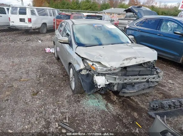 1FADP3N23GL263025 2016 FORD FOCUS - Image 1