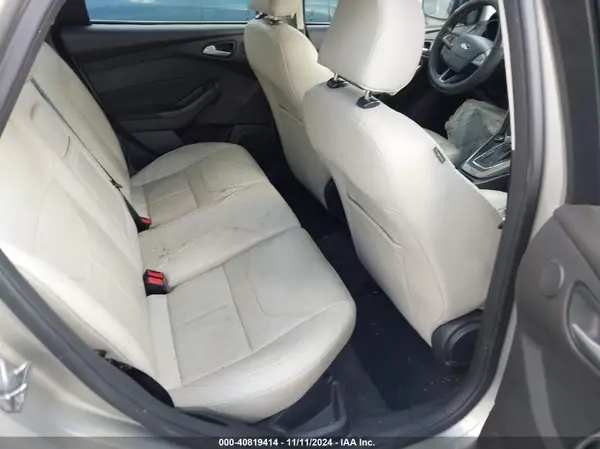 1FADP3N23GL263025 2016 FORD FOCUS - Image 8