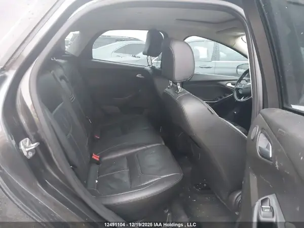 1FADP3N23GL278110 2016 FORD FOCUS - Image 8