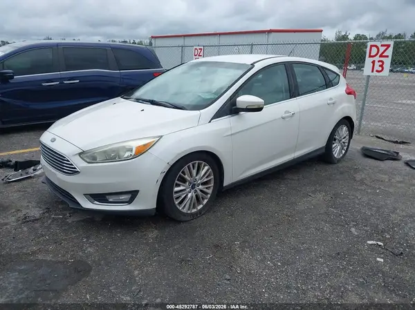 1FADP3N23GL307007 2016 FORD FOCUS - Image 2