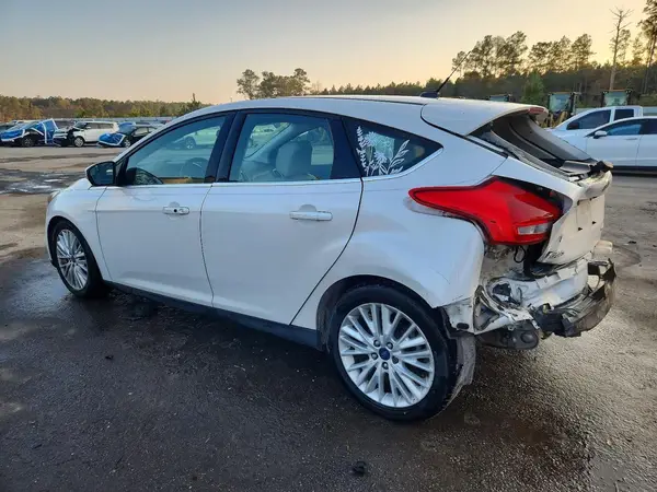 1FADP3N23GL307086 2016 FORD FOCUS - Image 2