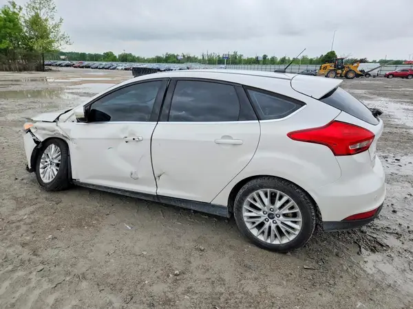 1FADP3N23GL332697 2016 FORD FOCUS - Image 2