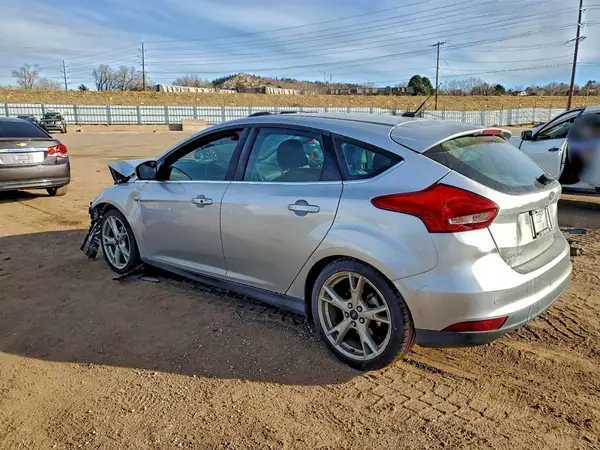 1FADP3N23GL351136 2016 FORD FOCUS - Image 2